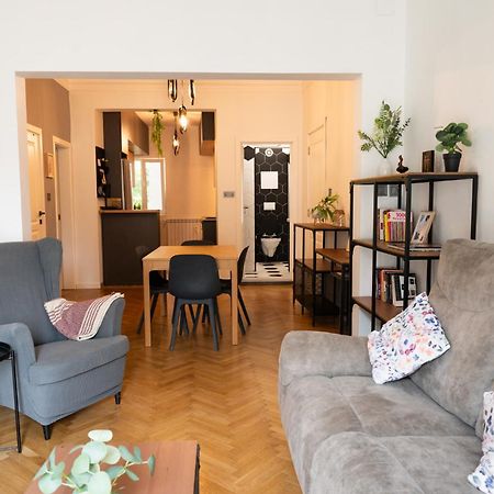 Perfect Long-Term Stay Stylish And Spacious Top Center Next To Vitosha Blvd 소피아 외부 사진